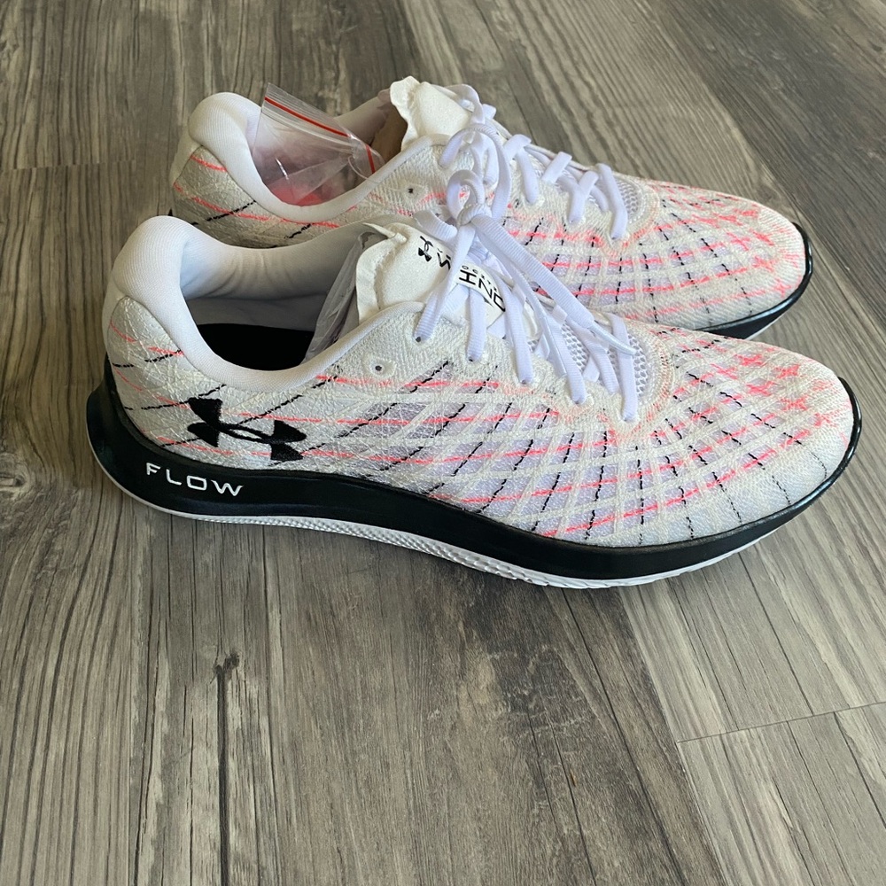 Under Armour Flow size 12